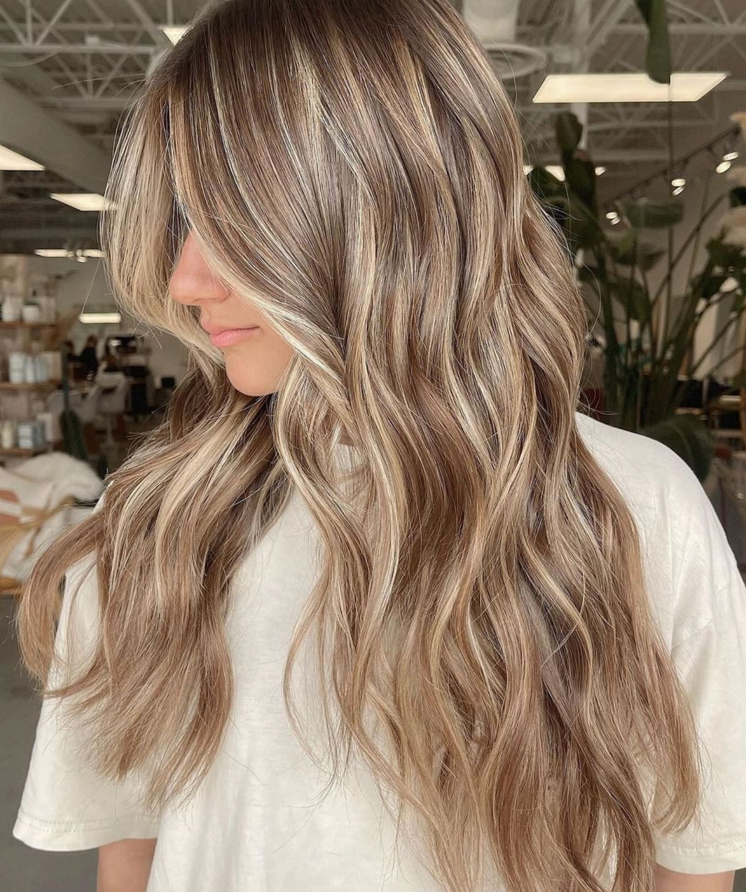 Holiday Hair Color Trends 2023